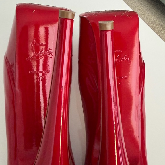 Christian Louboutin Victoria 160mm Red Patent Leather Pump - Picture 8 of 10